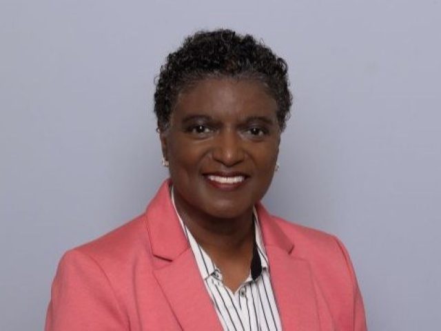 Lynne banner 1